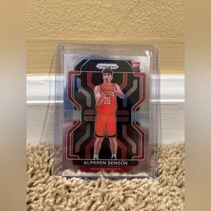 ALPEREN SENGÜN Rookie Basketball Card